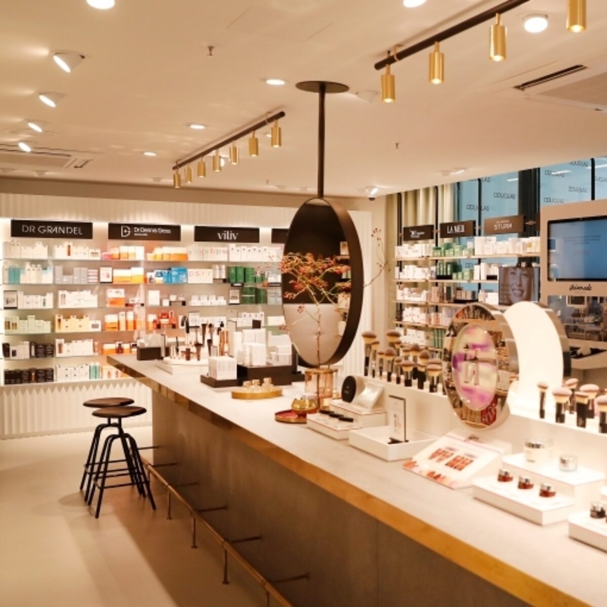 Beauty Brands Breaking the Retail Mould